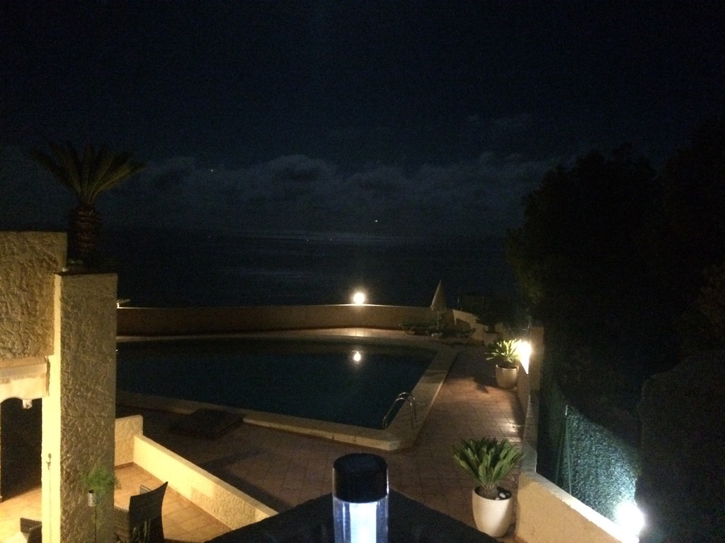 Comparison terrace view in Altea without the red-orange light